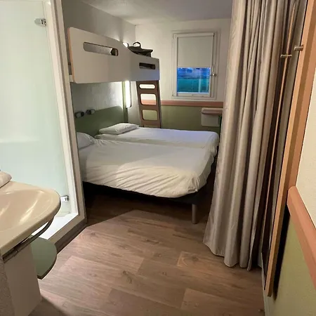 Hotel Ibis Budget Rennes Route De Saint Malo 2*