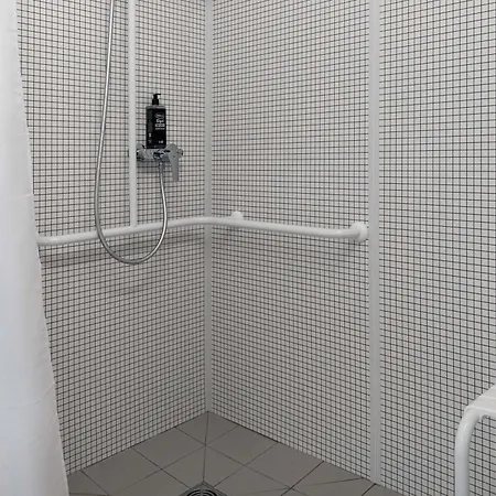 Ibis Budget Rennes Route De Saint Malo 2*